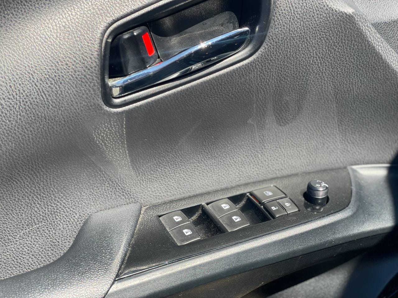 Toyota Prius 8