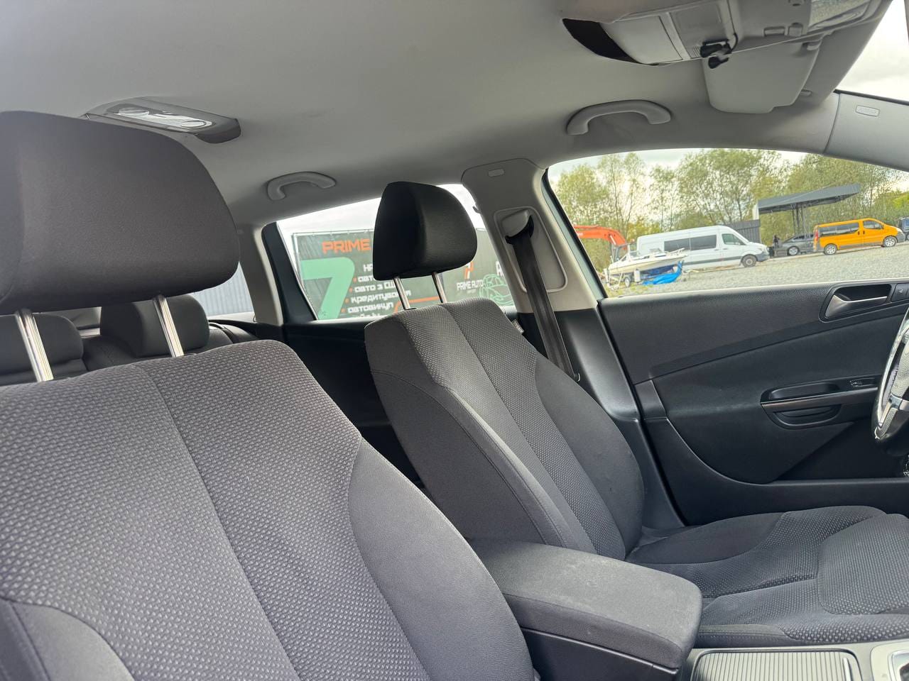 Volkswagen Passat 16
