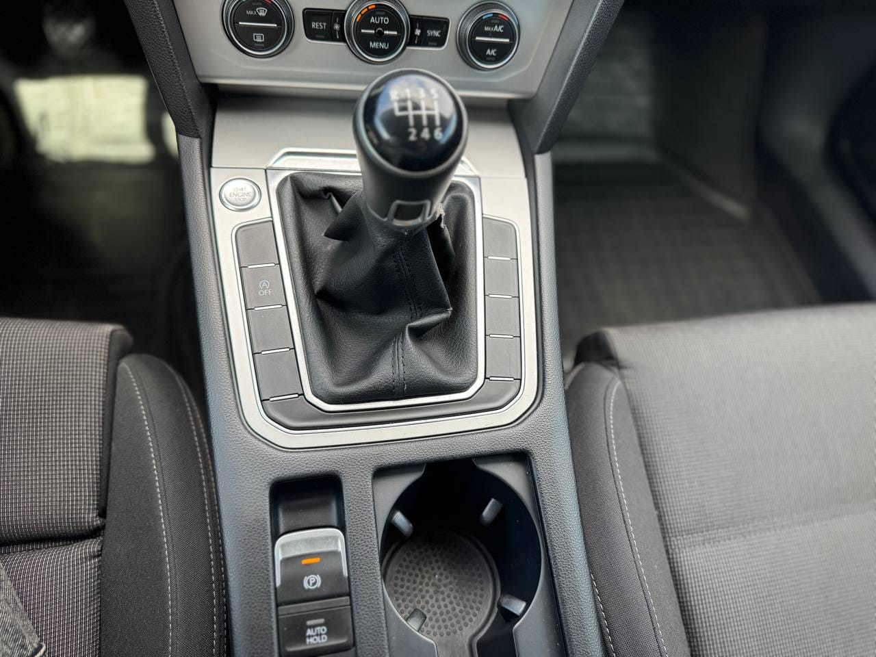 Volkswagen Passat 13