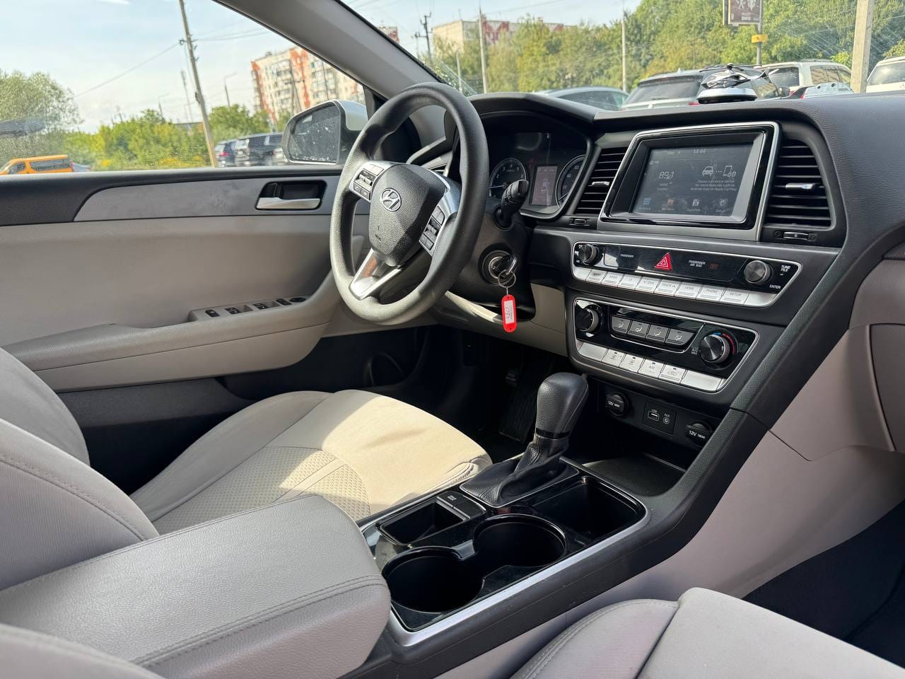 Hyundai Sonata 17