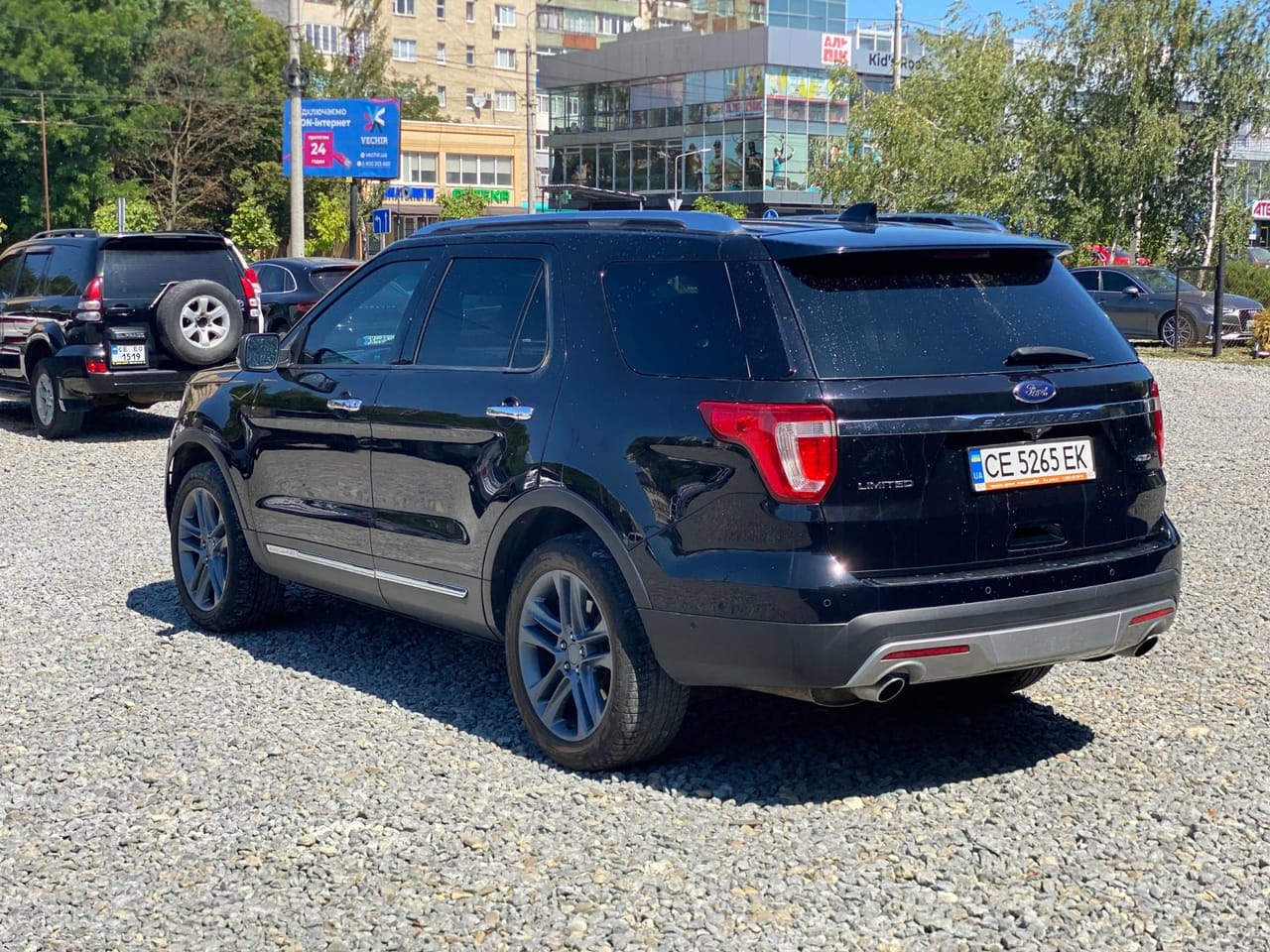 Ford Explorer 6