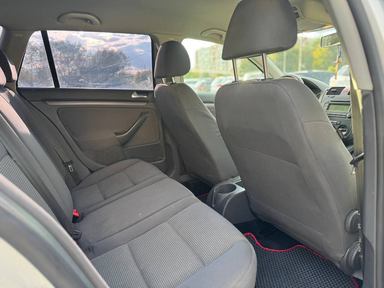 Volkswagen Golf 15