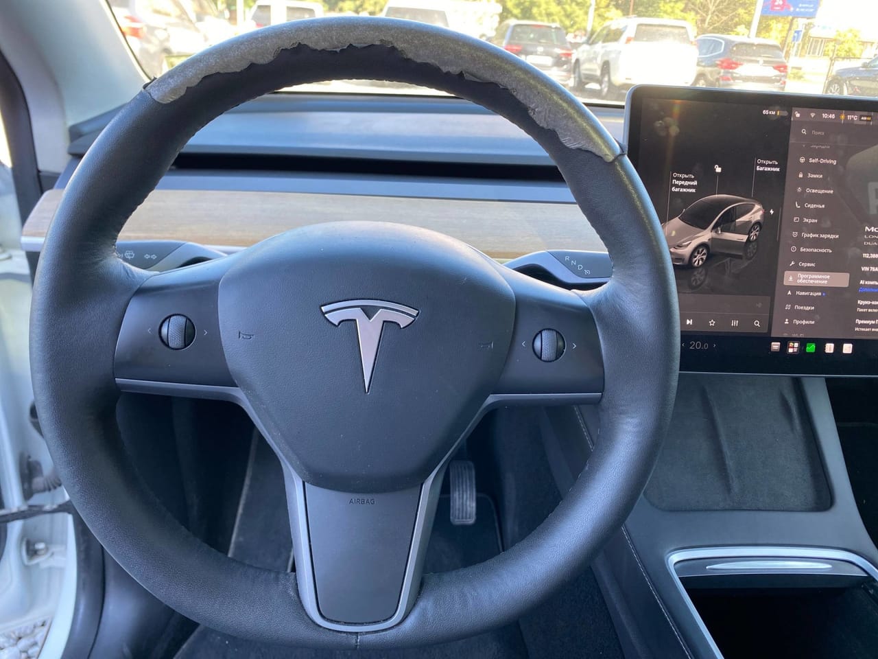 Tesla Model Y 10