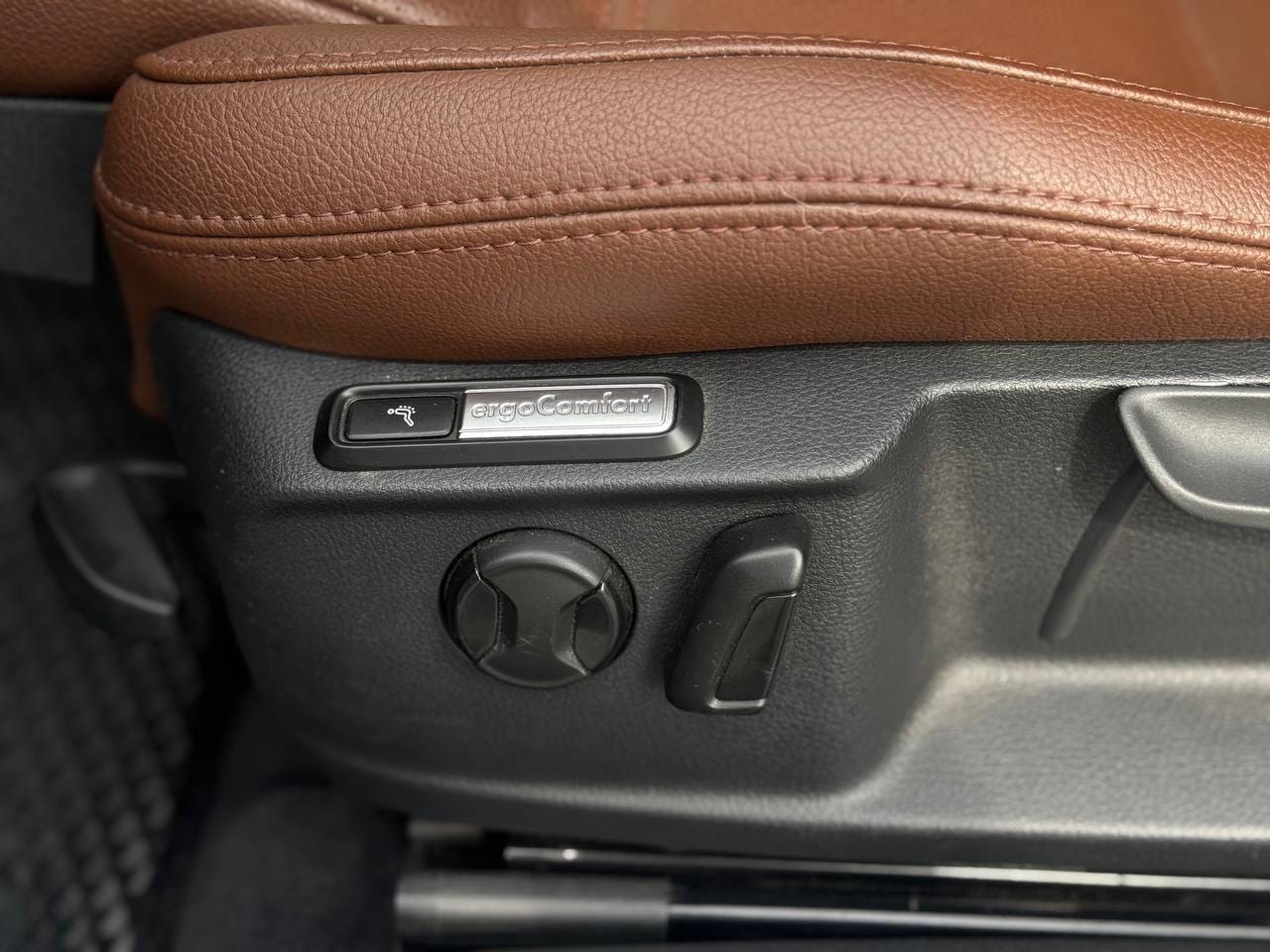 Volkswagen Passat 9