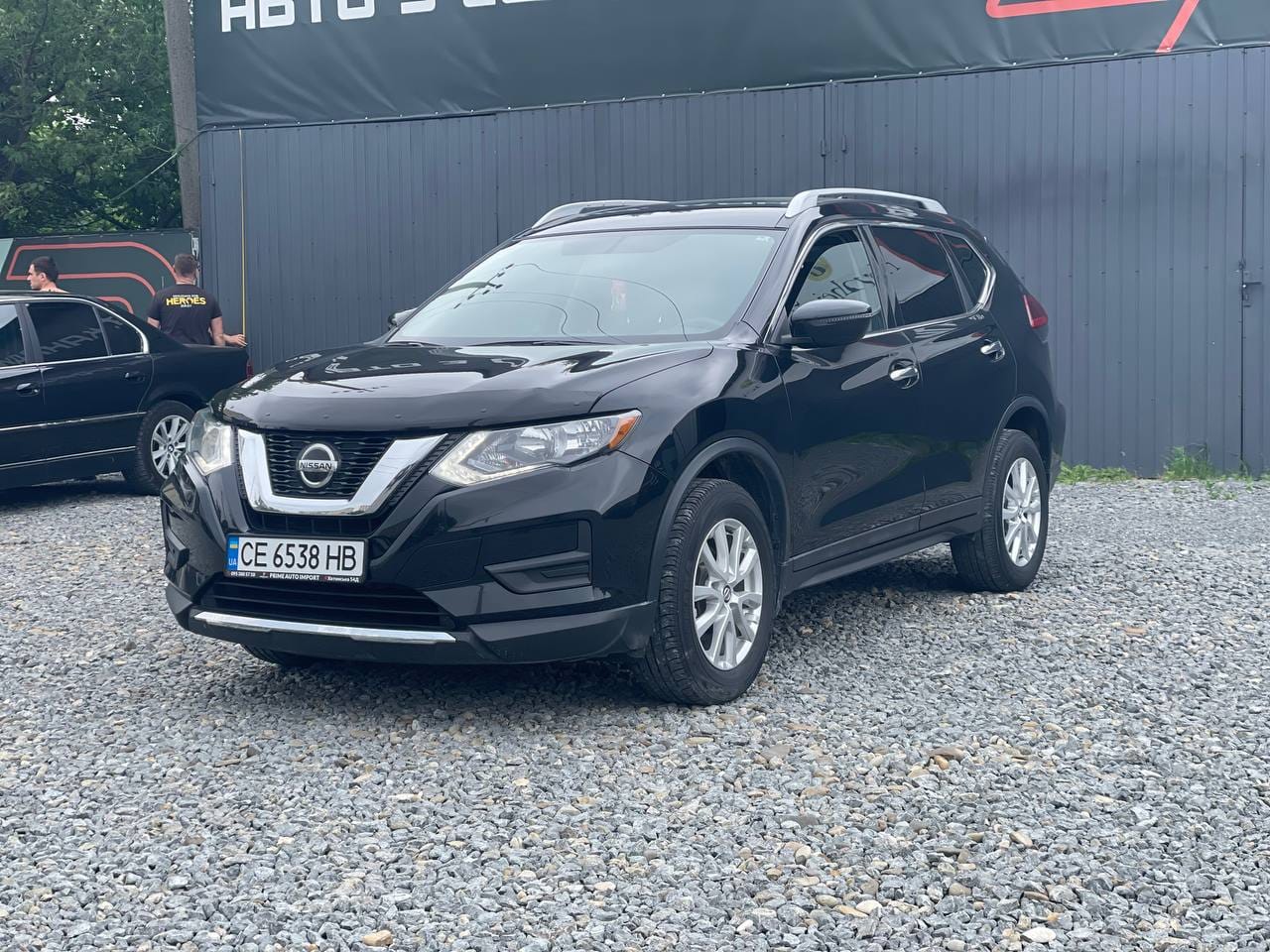 Nissan Rogue 2