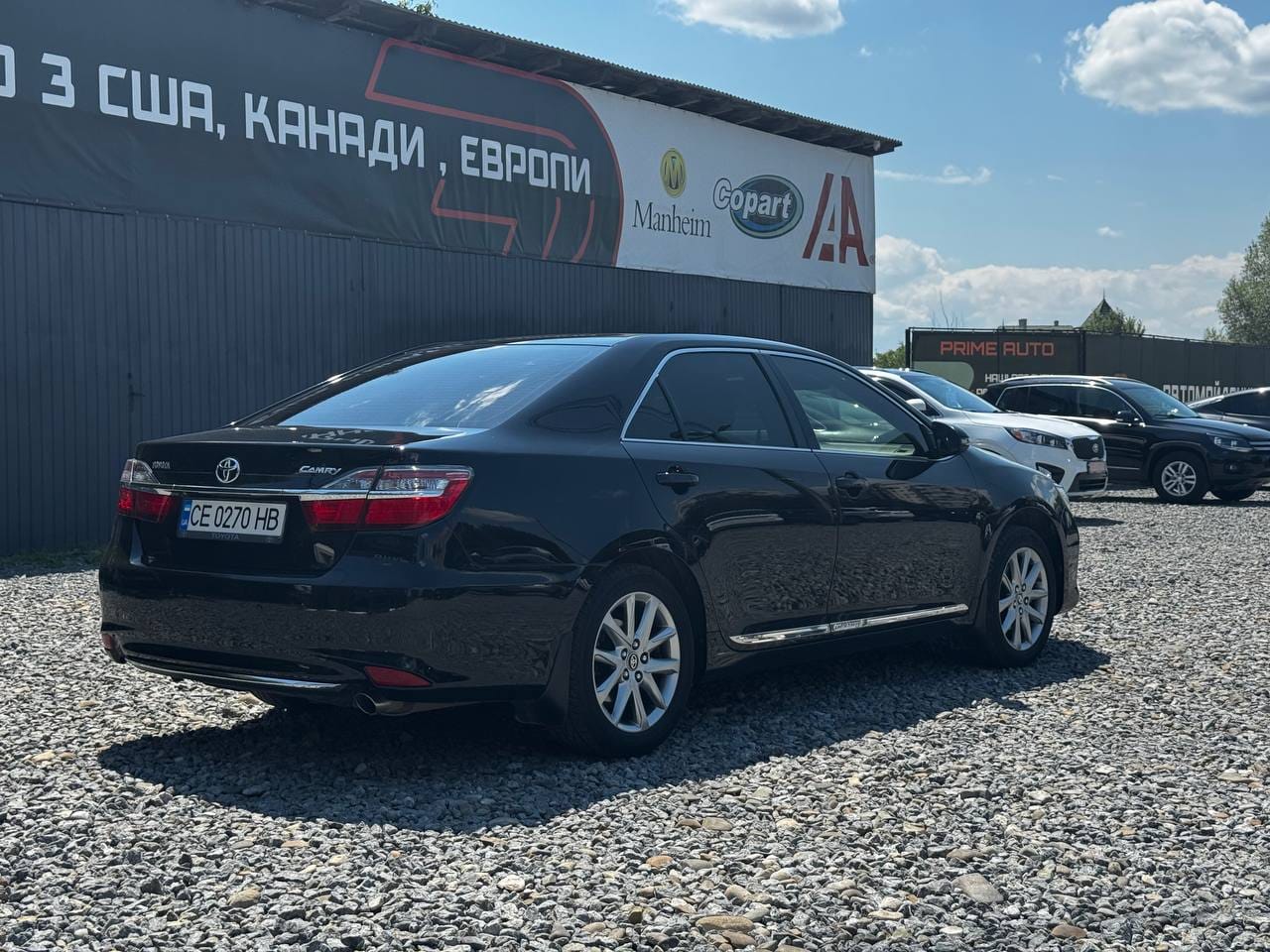 Toyota Camry 4