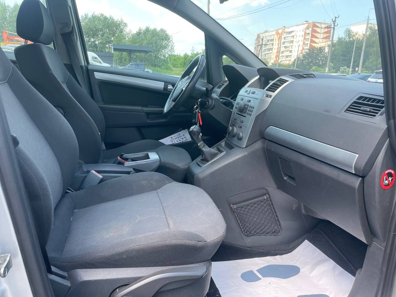 Opel Zafira 12