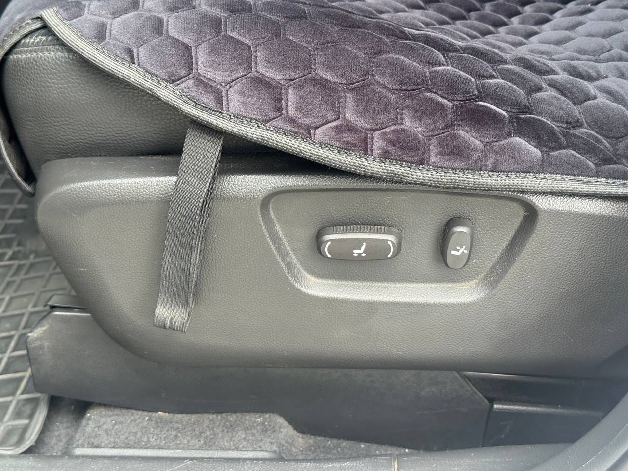 Chevrolet Captiva 8