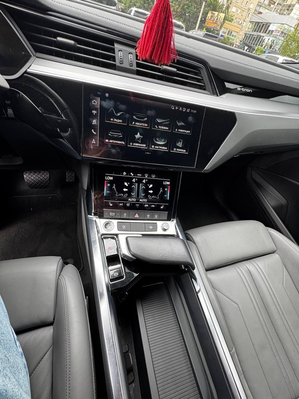Audi E-Tron Sportback 11
