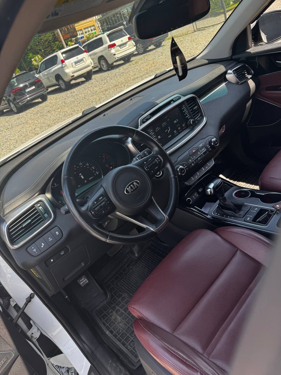 Kia Sorento 12