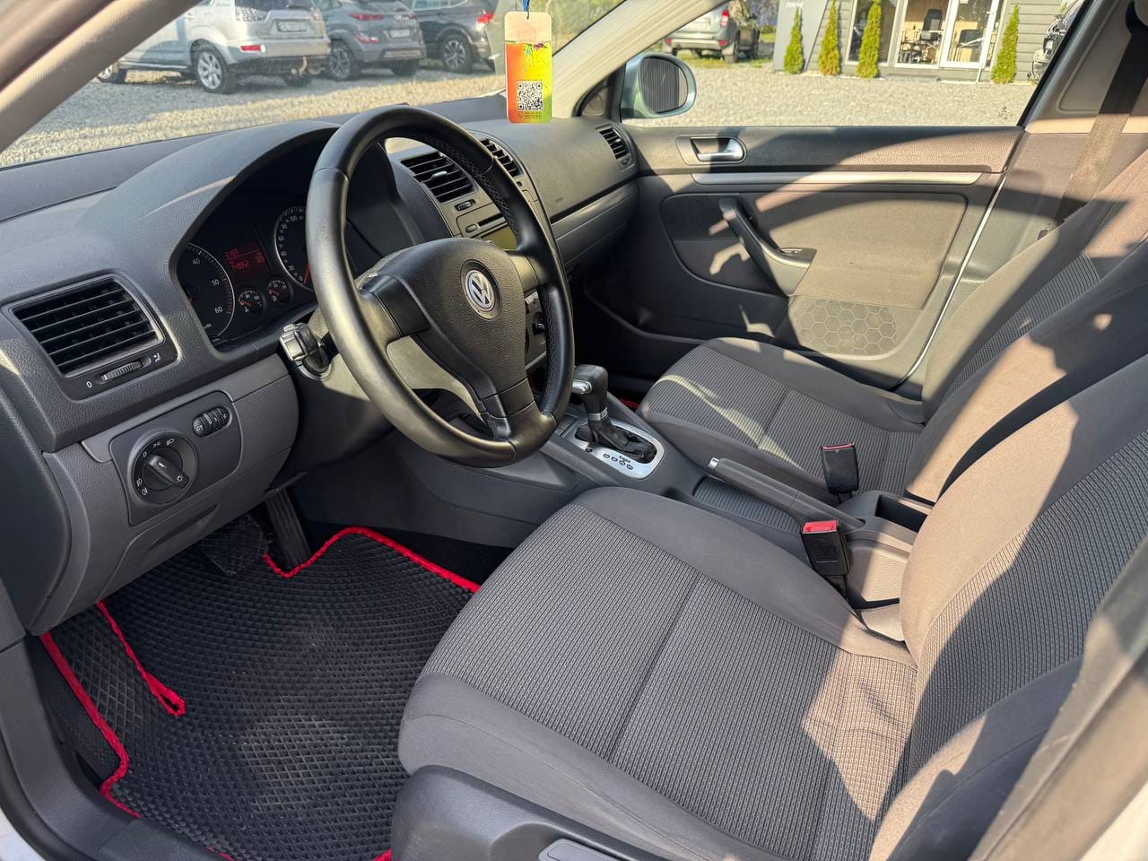 Volkswagen Golf 9