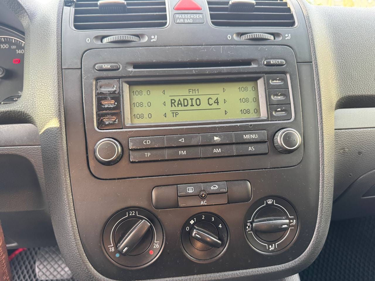 Volkswagen Golf 11