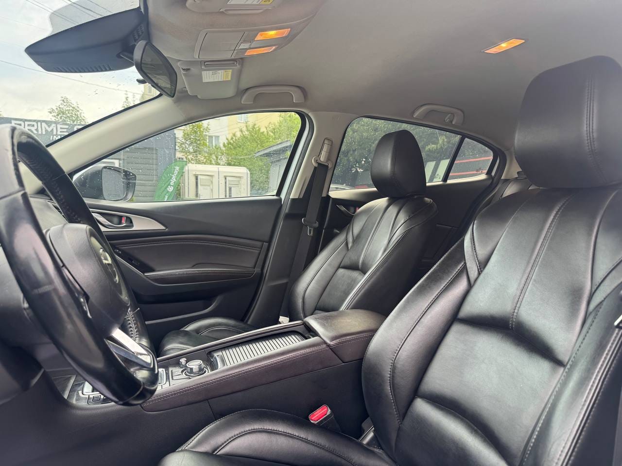 Mazda 3 11