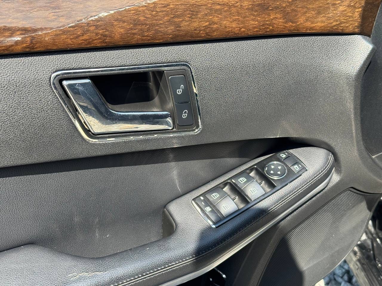 Mercedes-Benz E 220 6