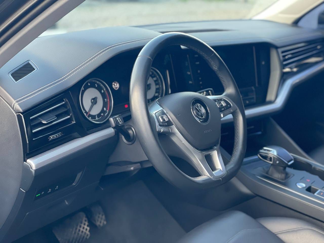 Volkswagen Touareg 9