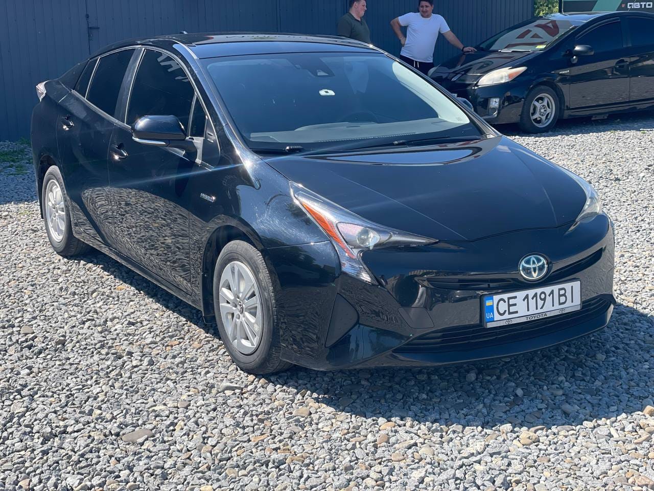 Toyota Prius 3