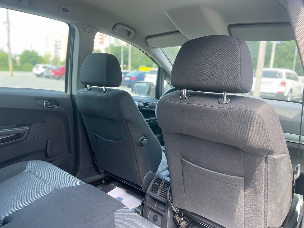 Opel Zafira 14