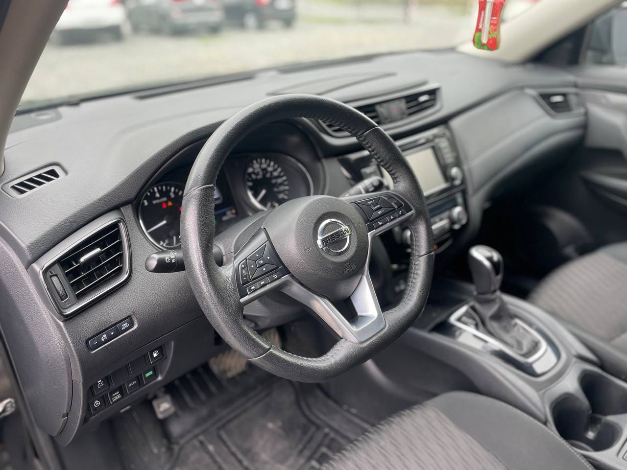 Nissan Rogue 9