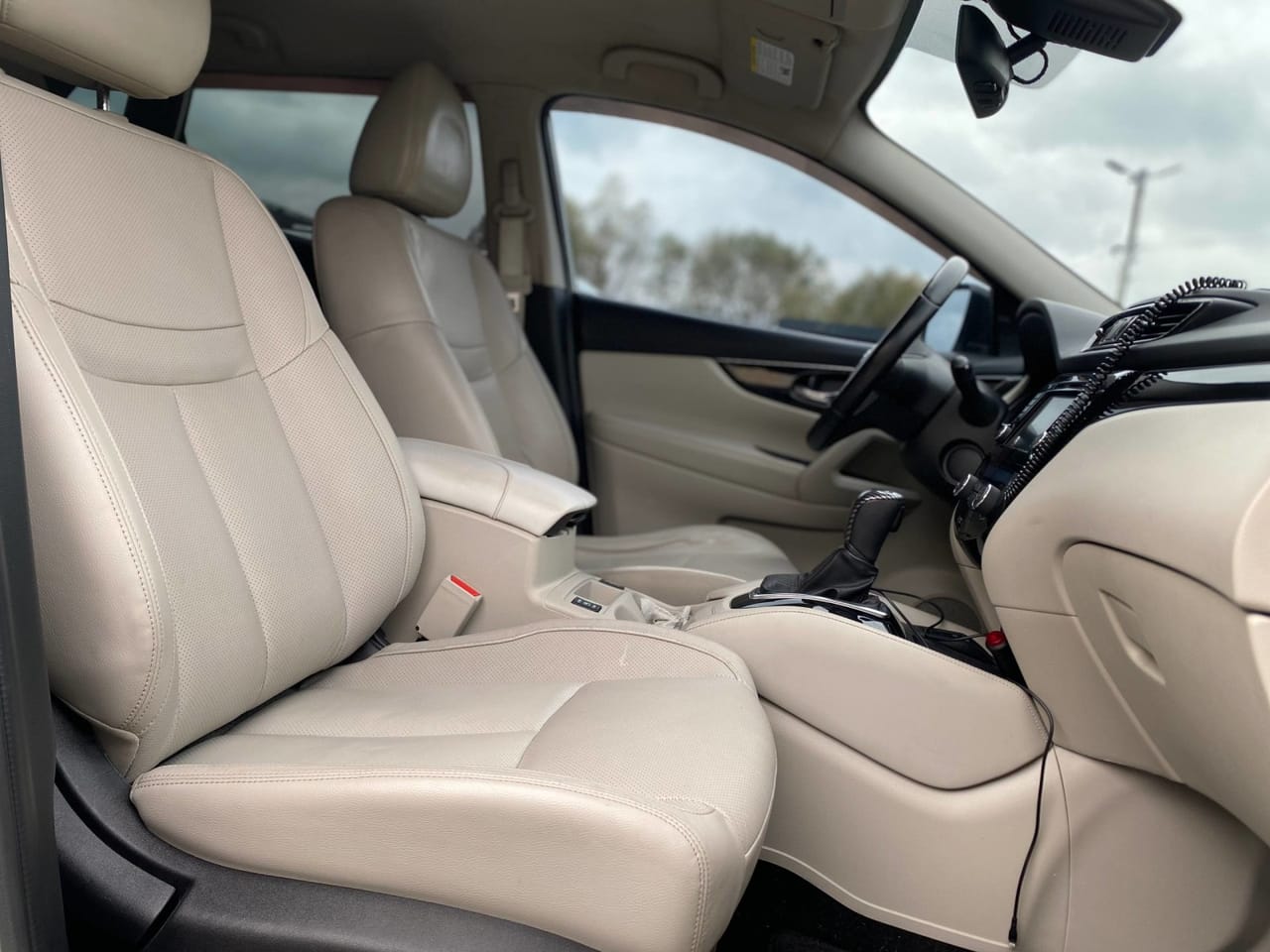 Nissan Rogue Sport 14