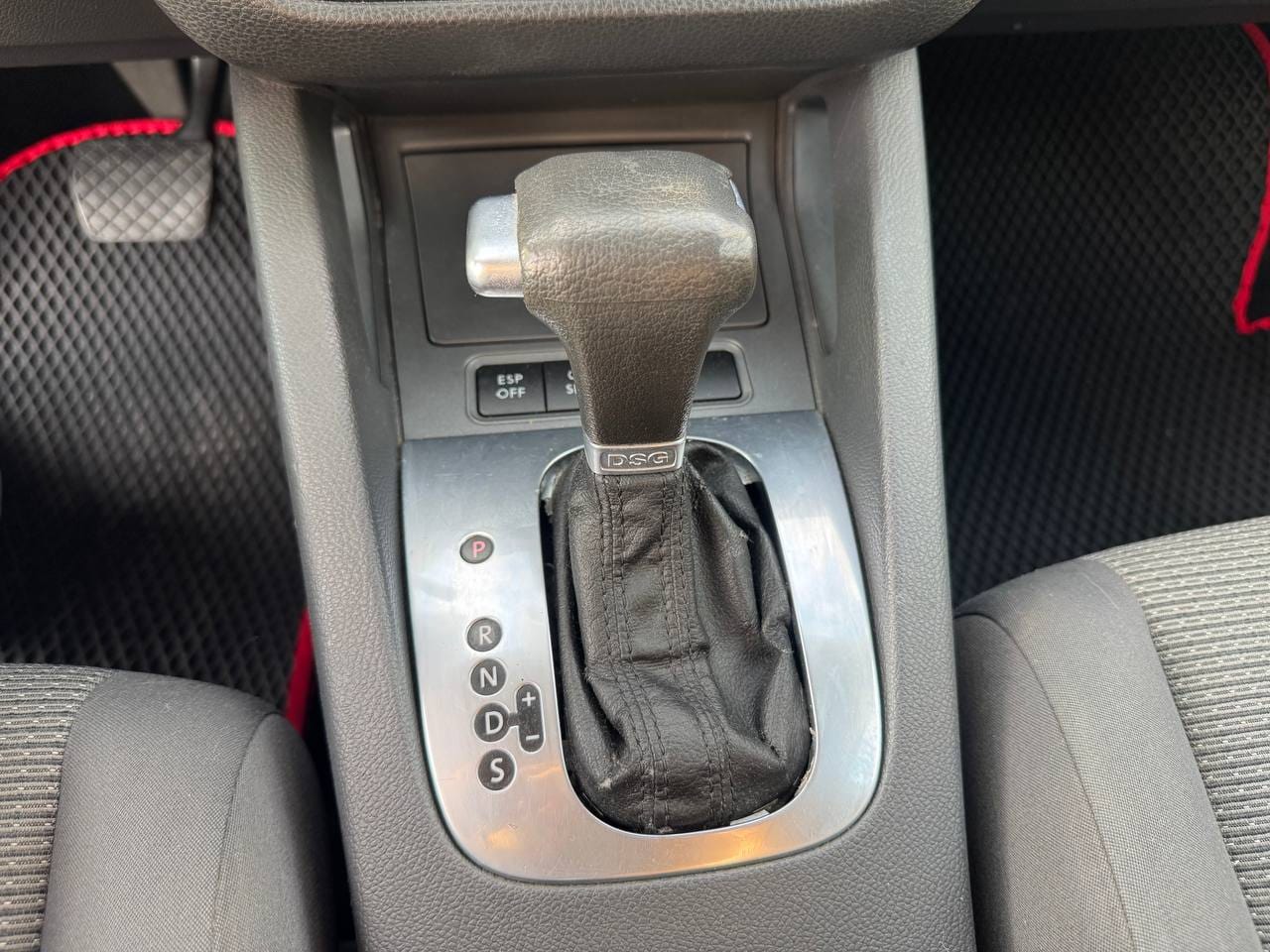 Volkswagen Golf 12