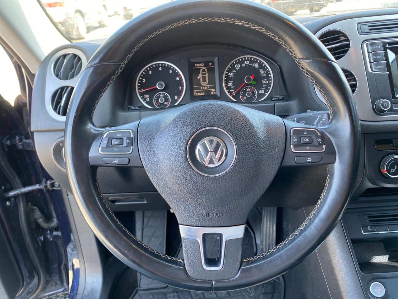 Volkswagen Tiguan 8