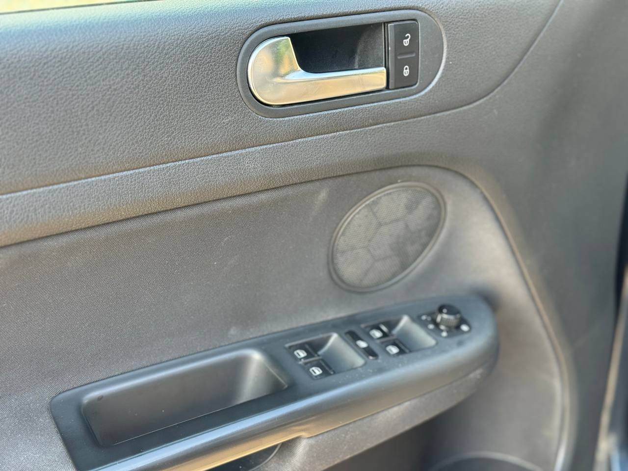 Volkswagen Golf Plus 8