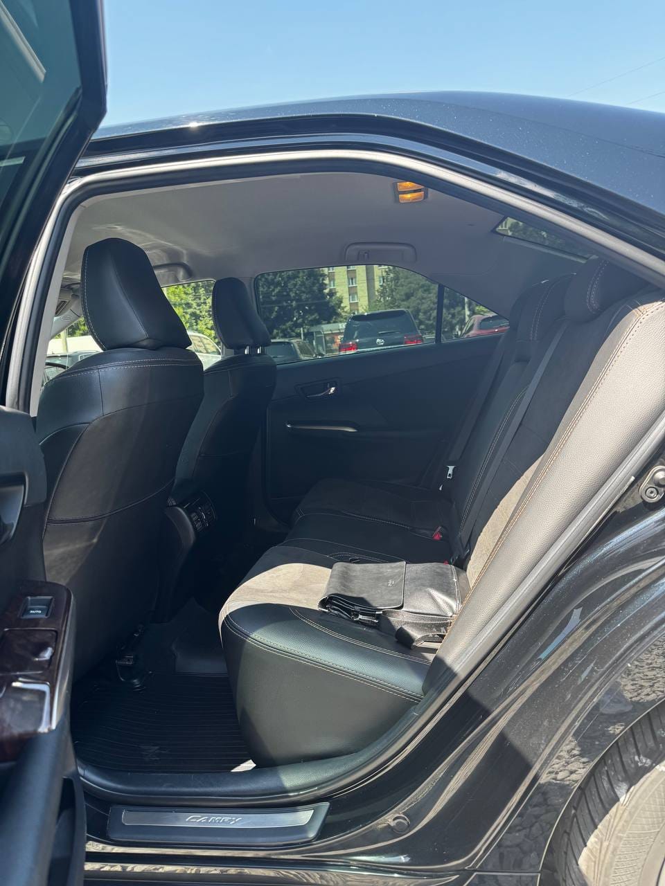 Toyota Camry 12