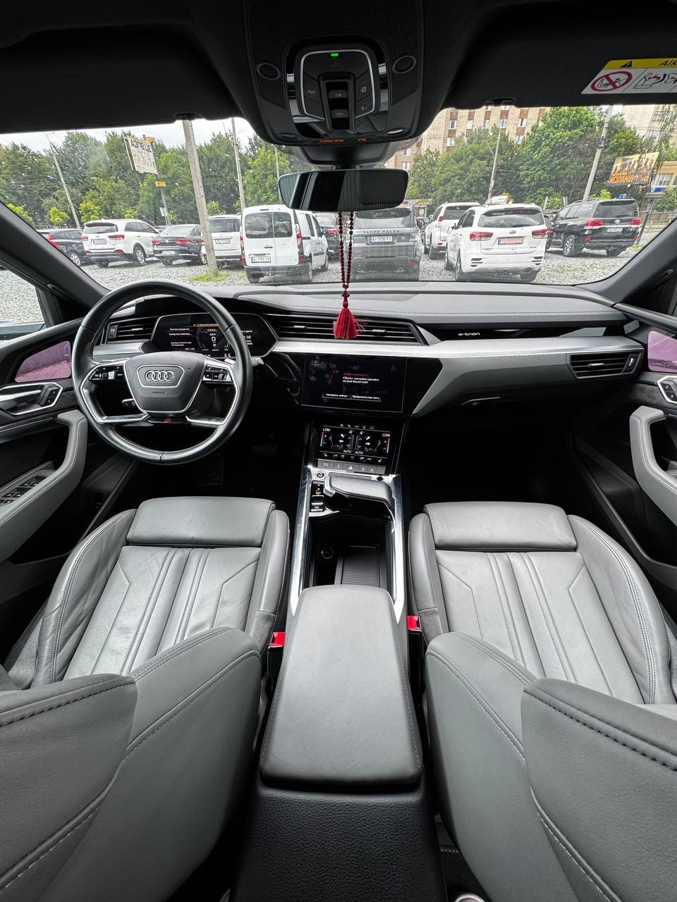 Audi E-Tron Sportback 13