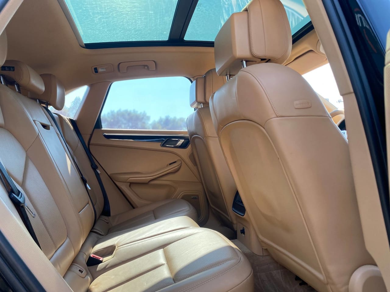 Porsche Macan 17