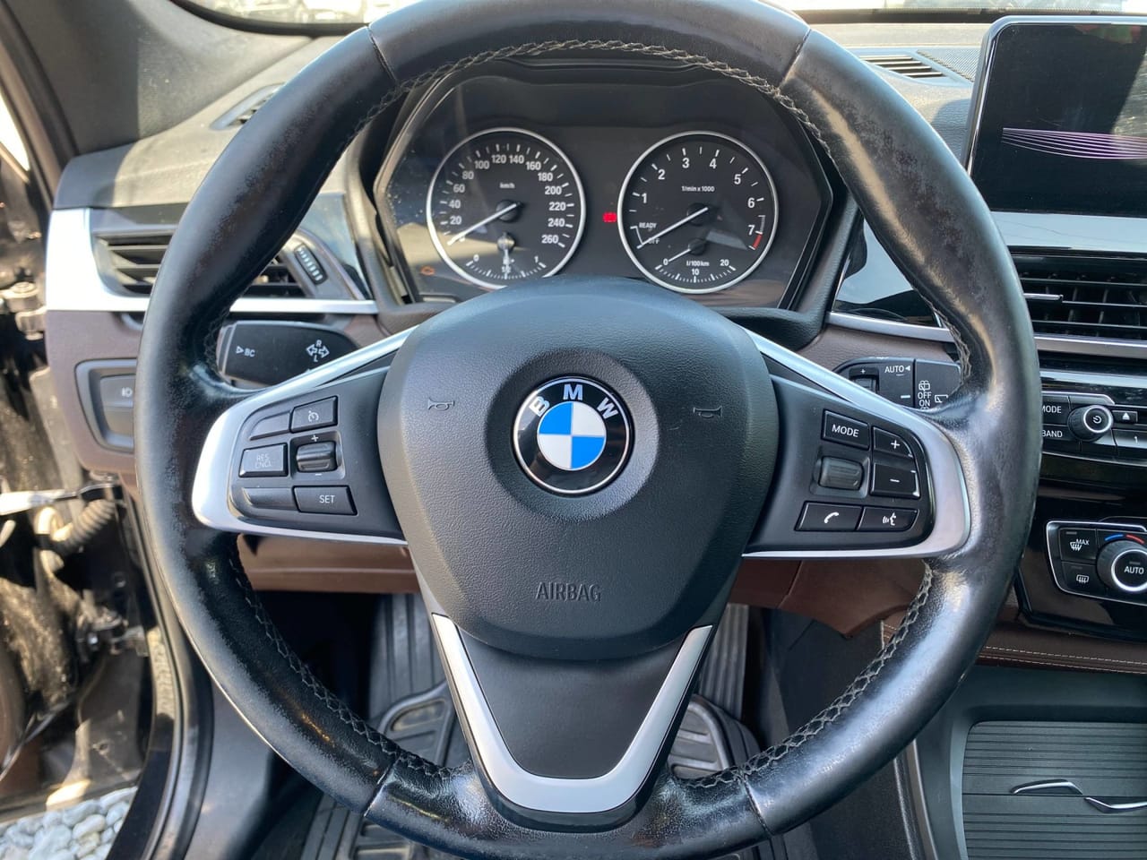BMW X1 10