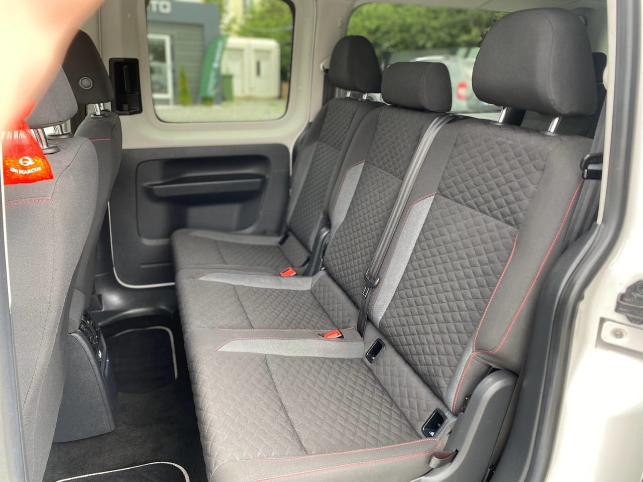 Volkswagen Caddy 11