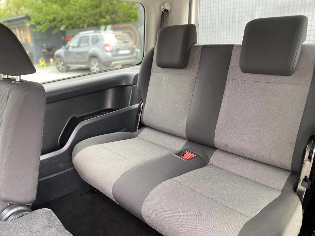 Volkswagen Caddy 13