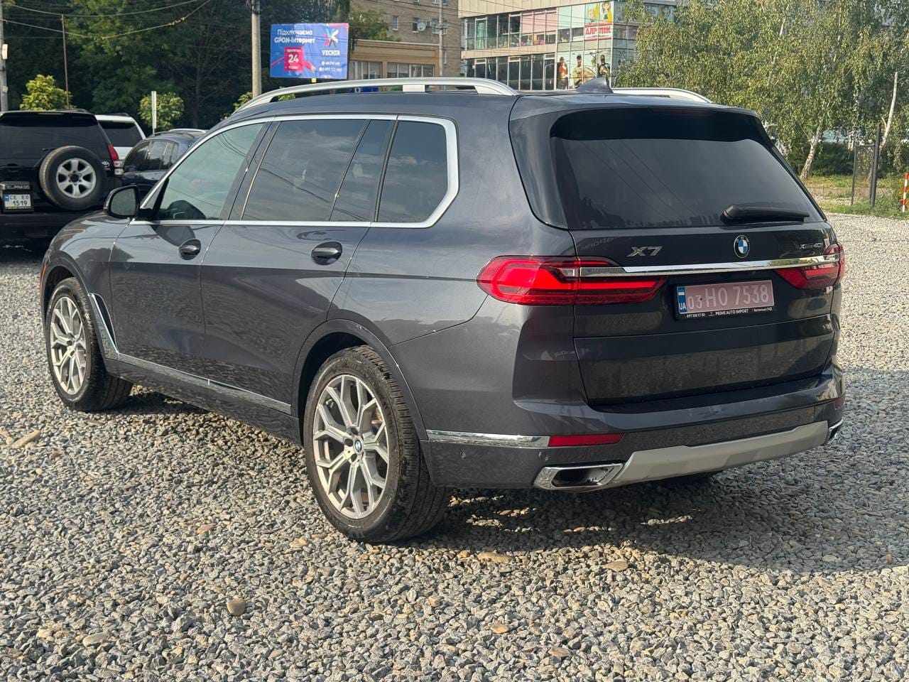 BMW X7 6