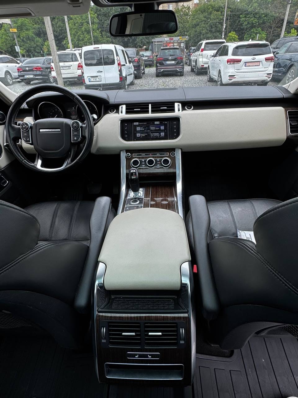 Land Rover Range Rover Sport 13