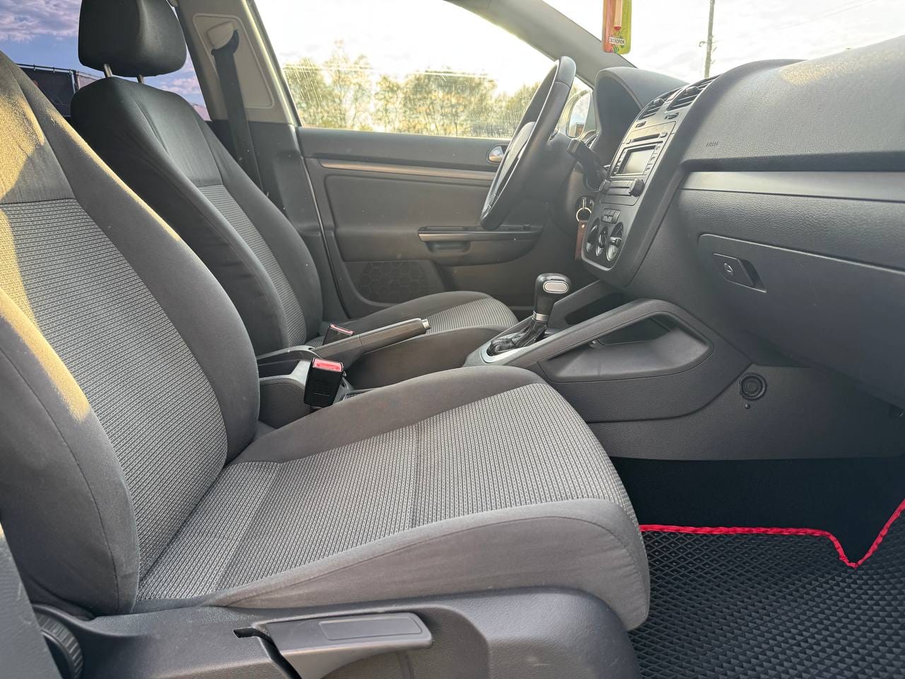 Volkswagen Golf 13