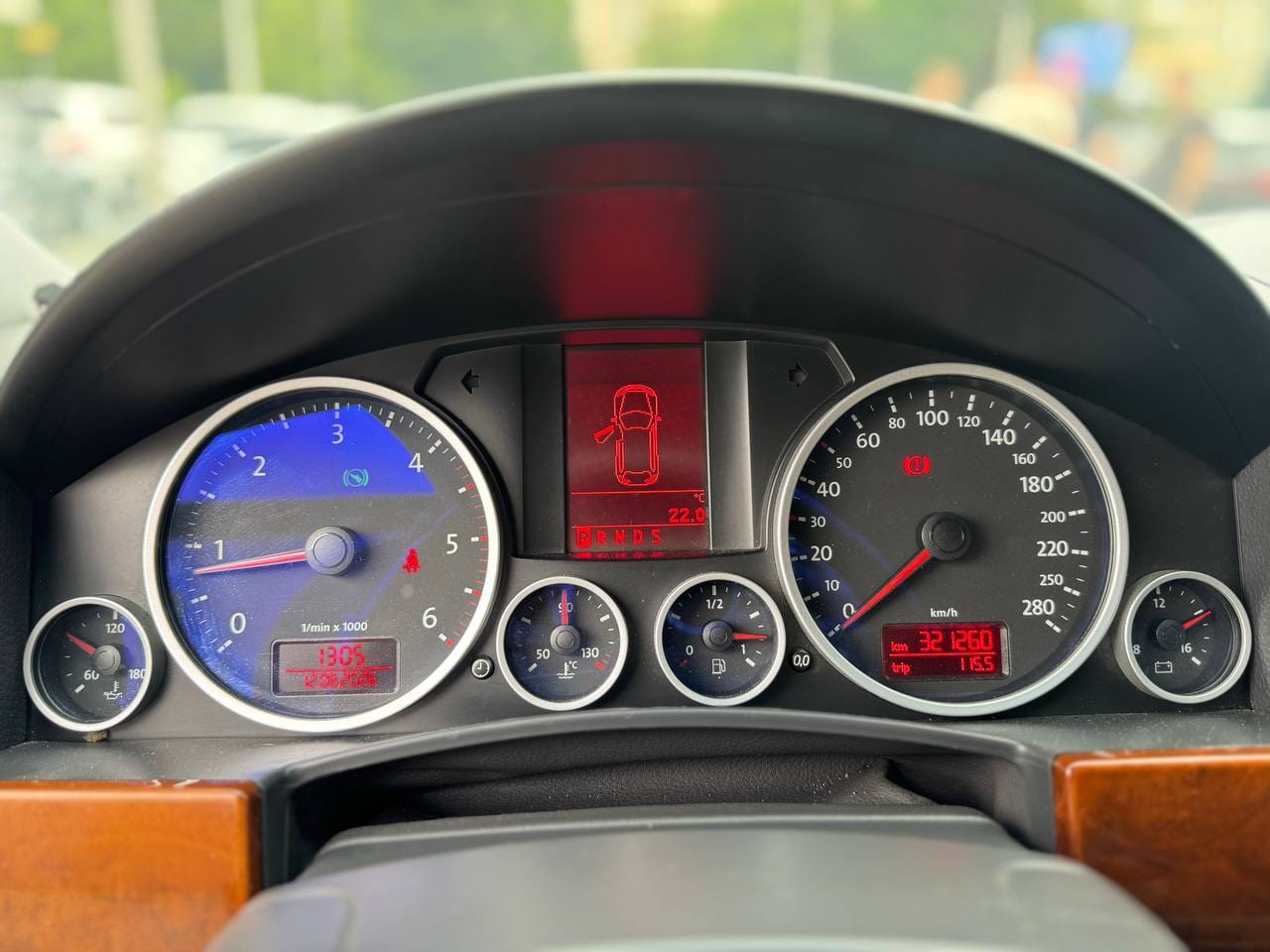 Volkswagen Touareg 12