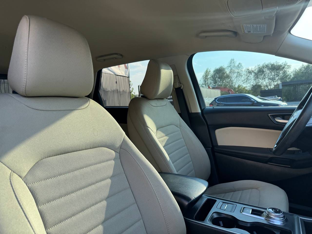 Ford Edge 18