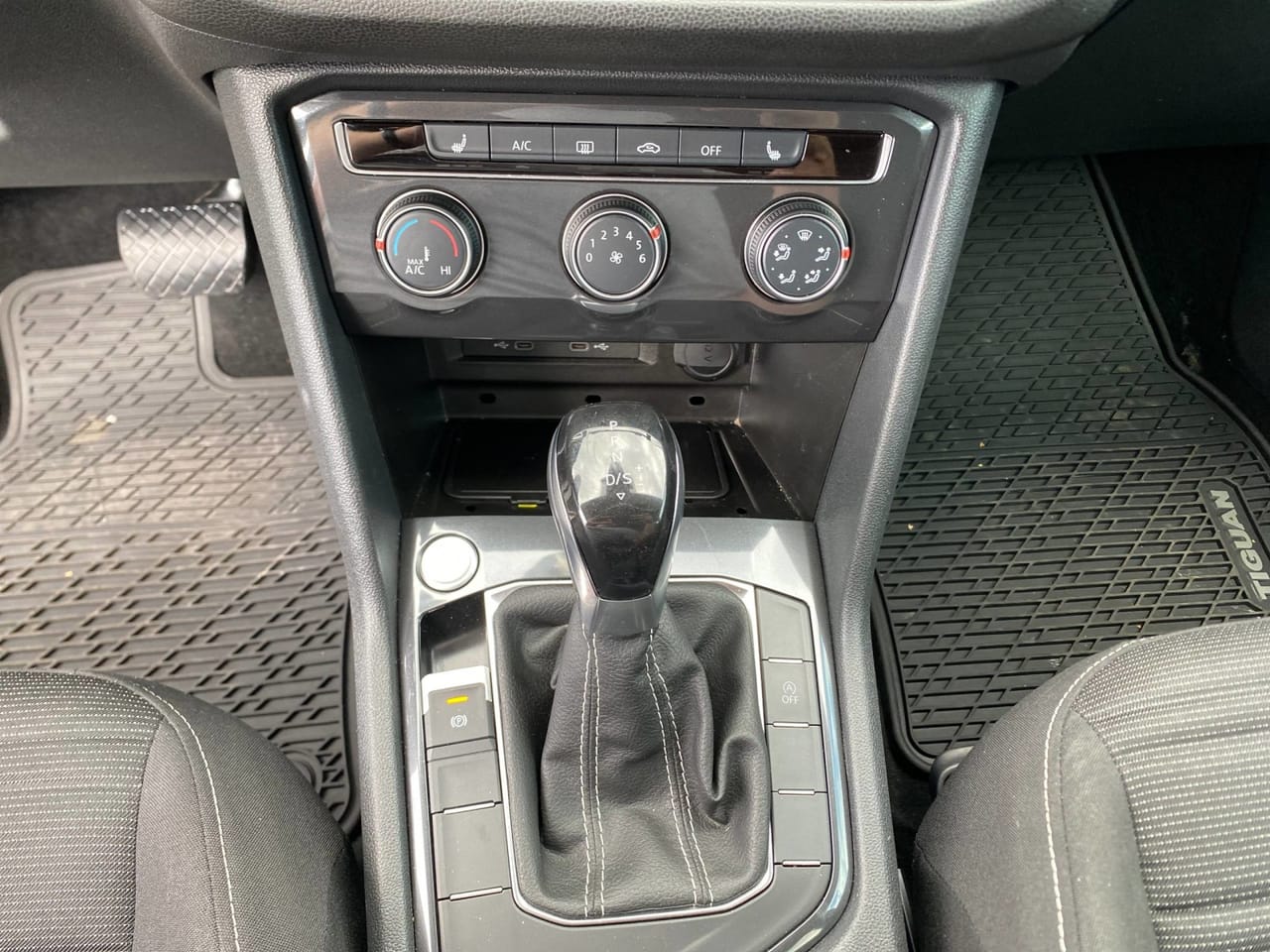 Volkswagen Tiguan 14