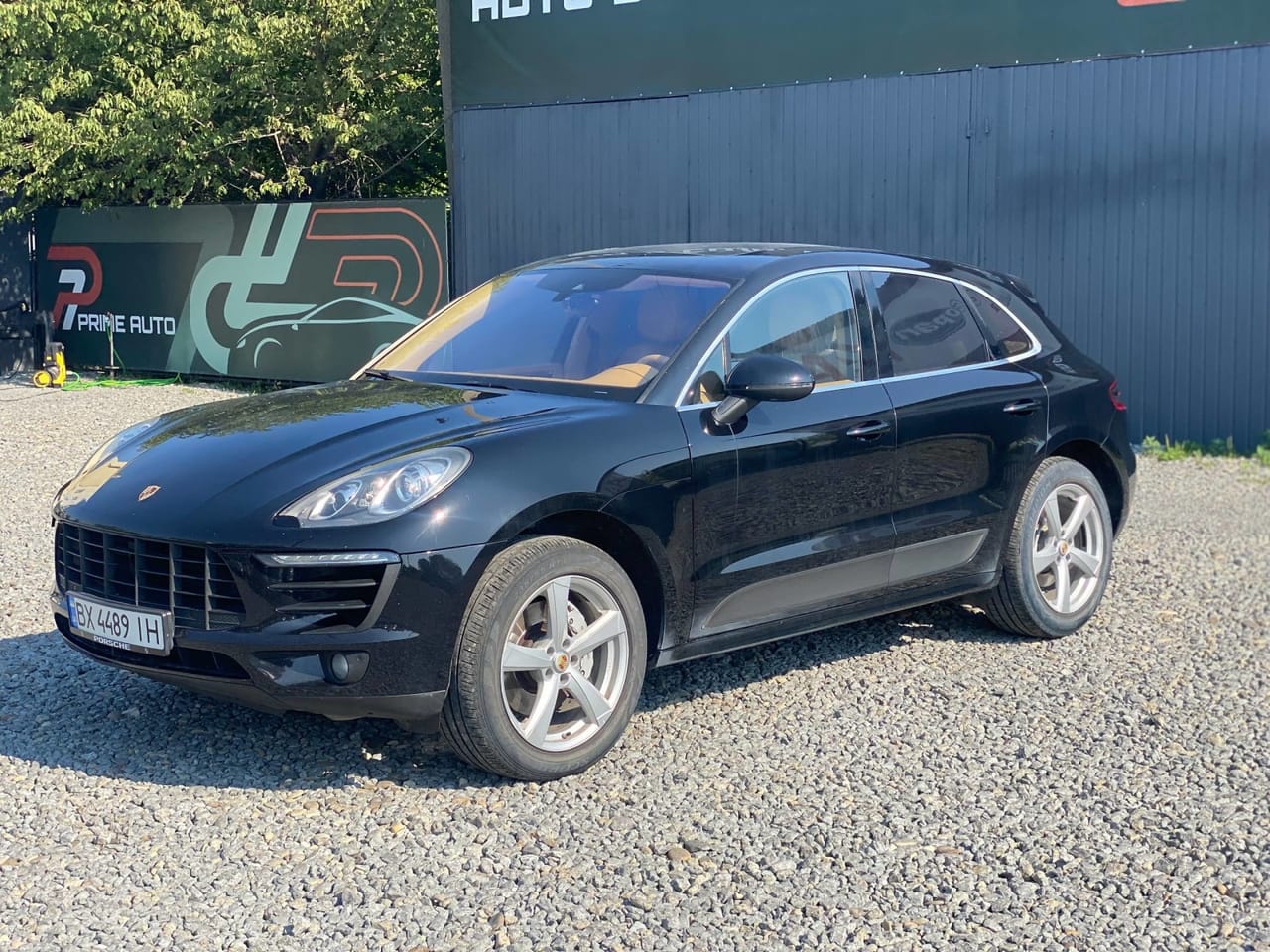 Porsche Macan 2