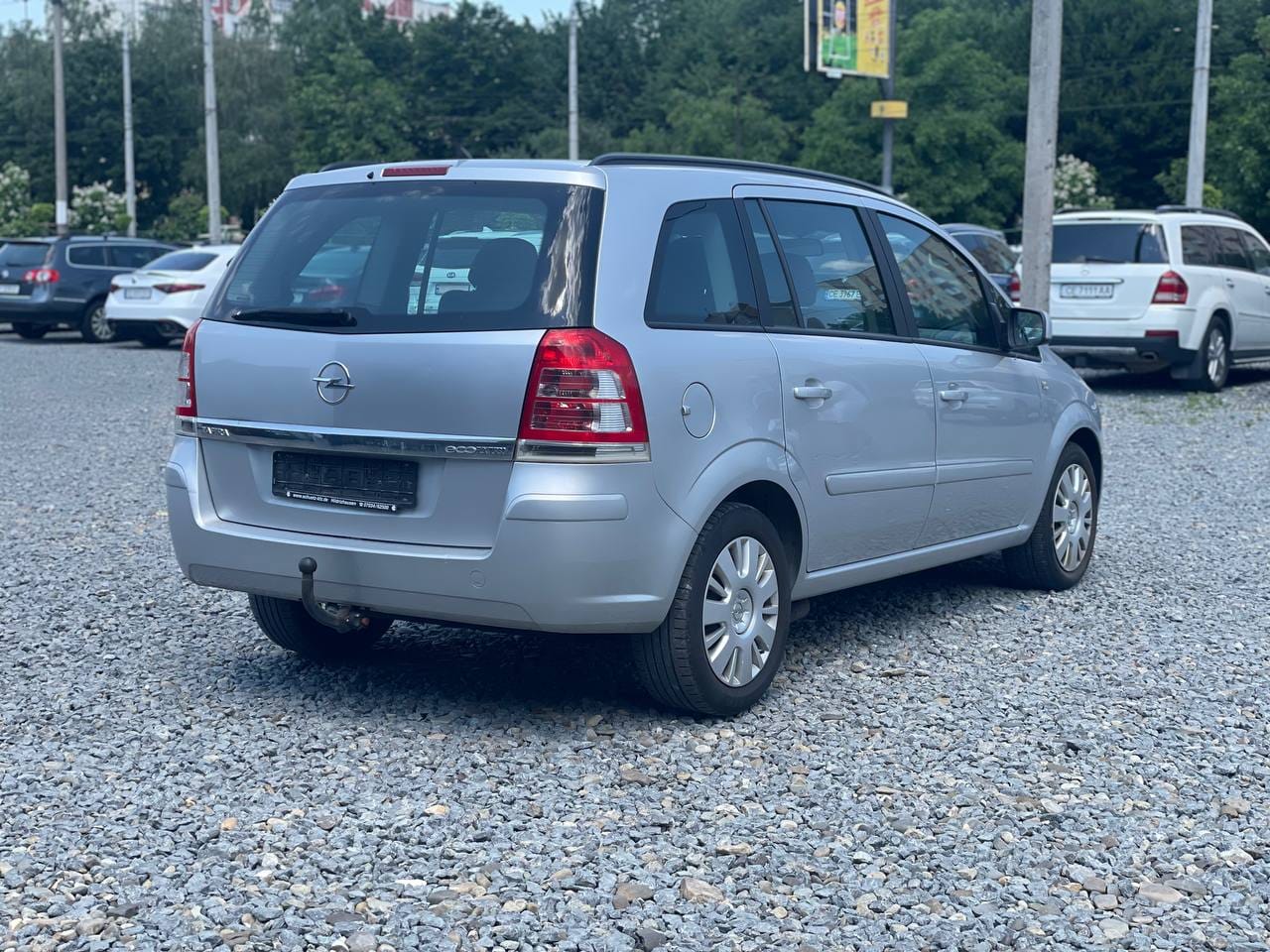 Opel Zafira 4