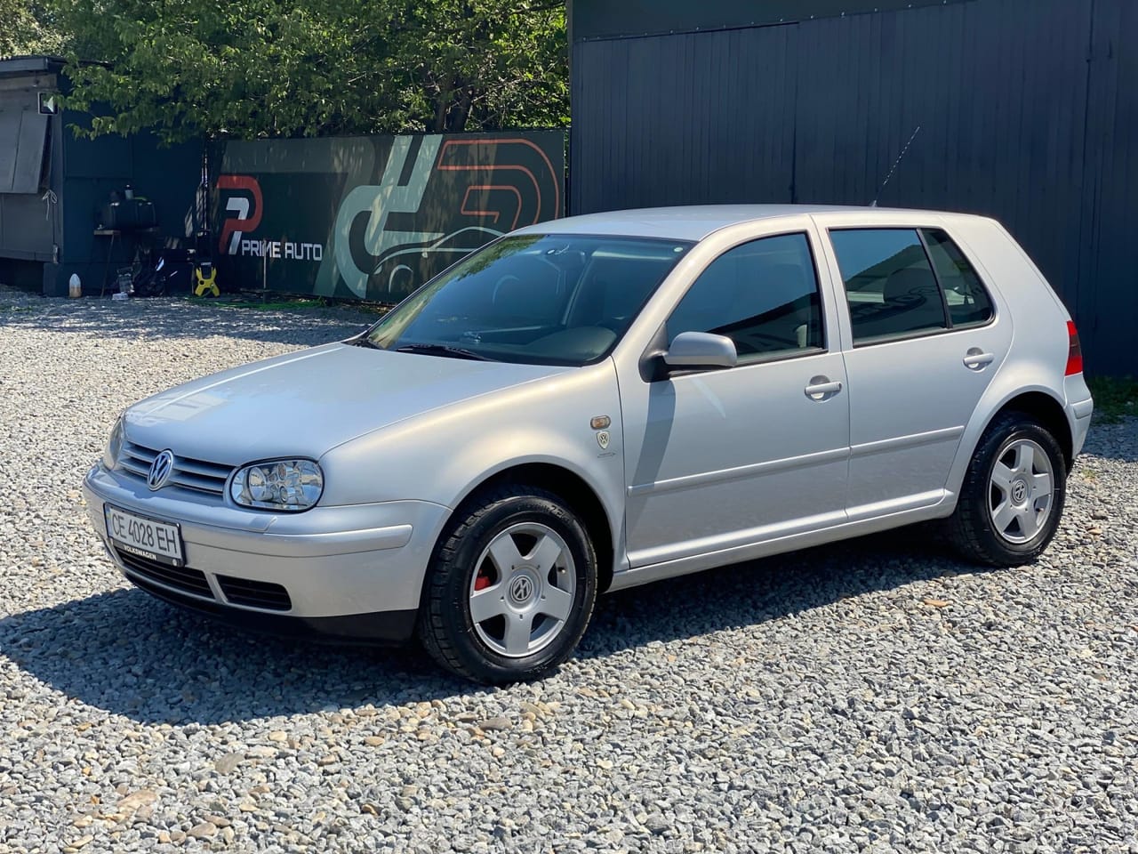Volkswagen Golf 2