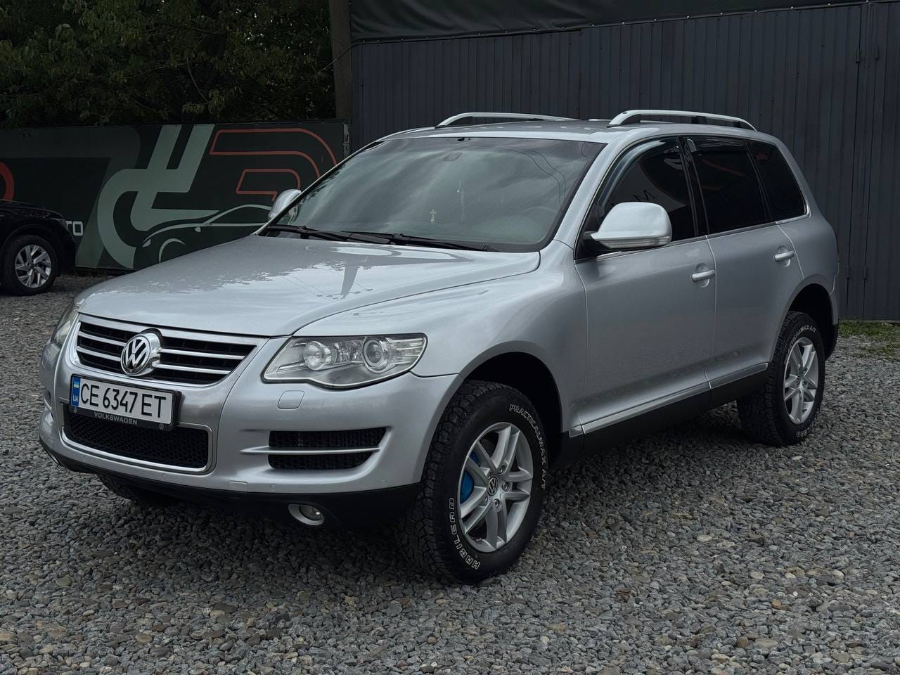 Volkswagen Touareg 2