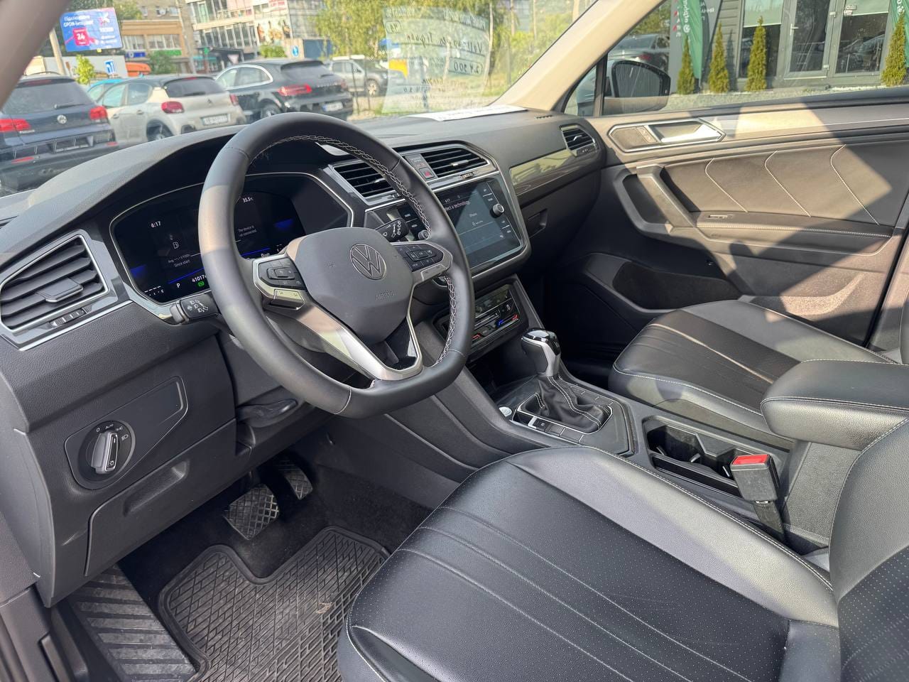 Volkswagen Tiguan 10