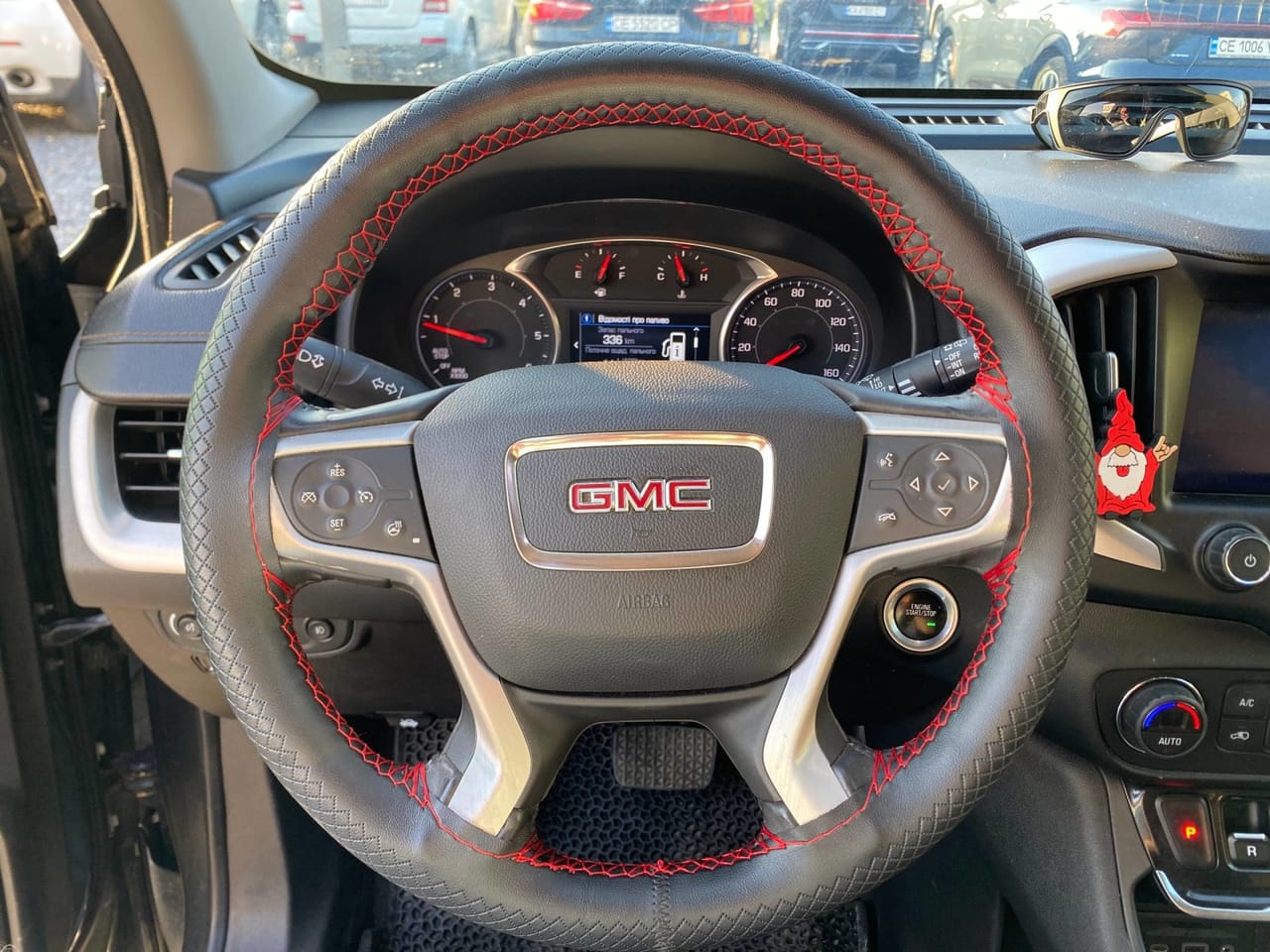 GMC Terrain 10