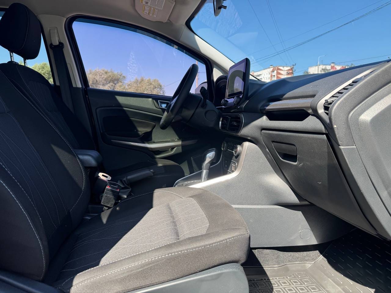 Ford EcoSport 18