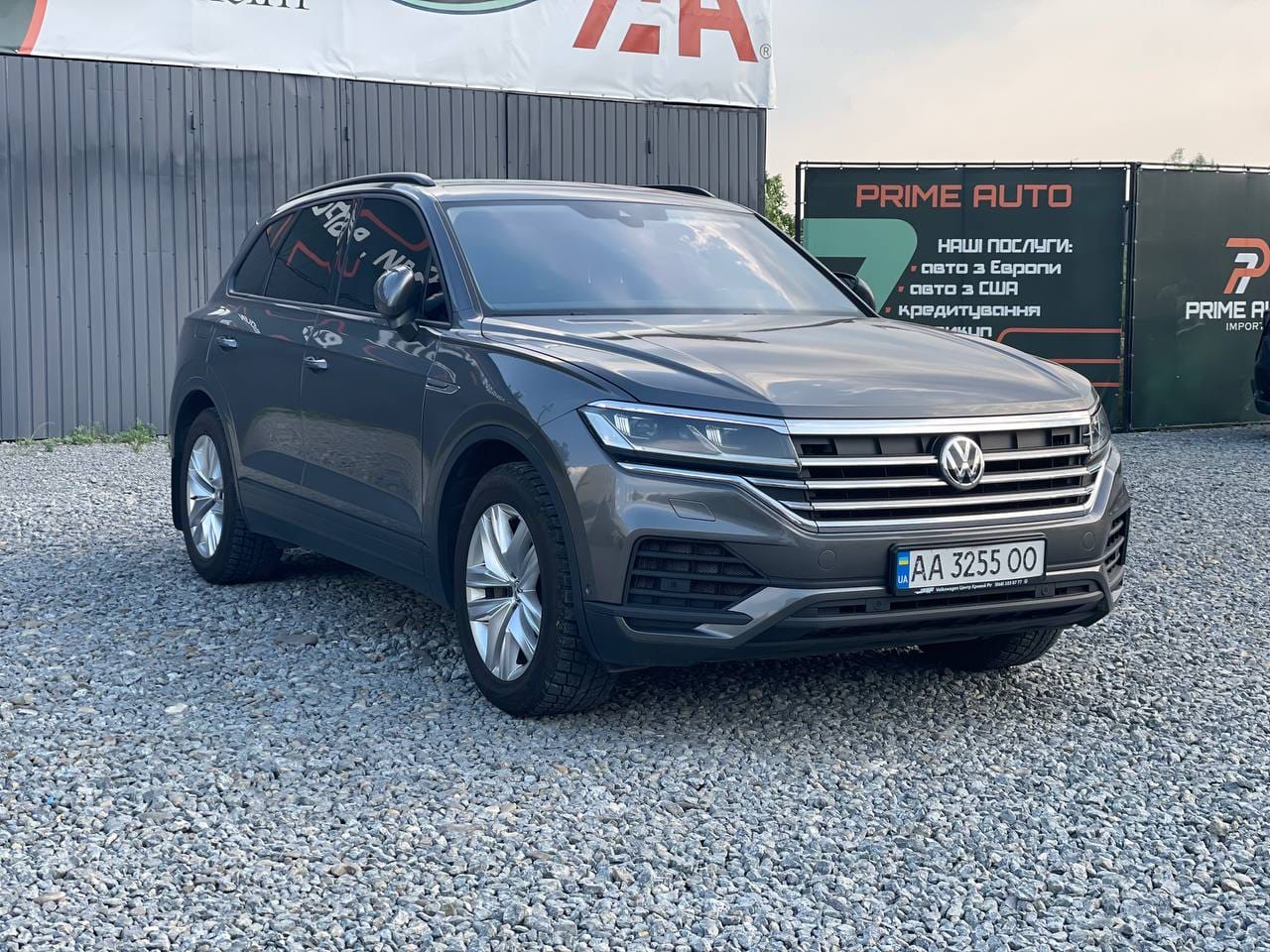 Volkswagen Touareg 3