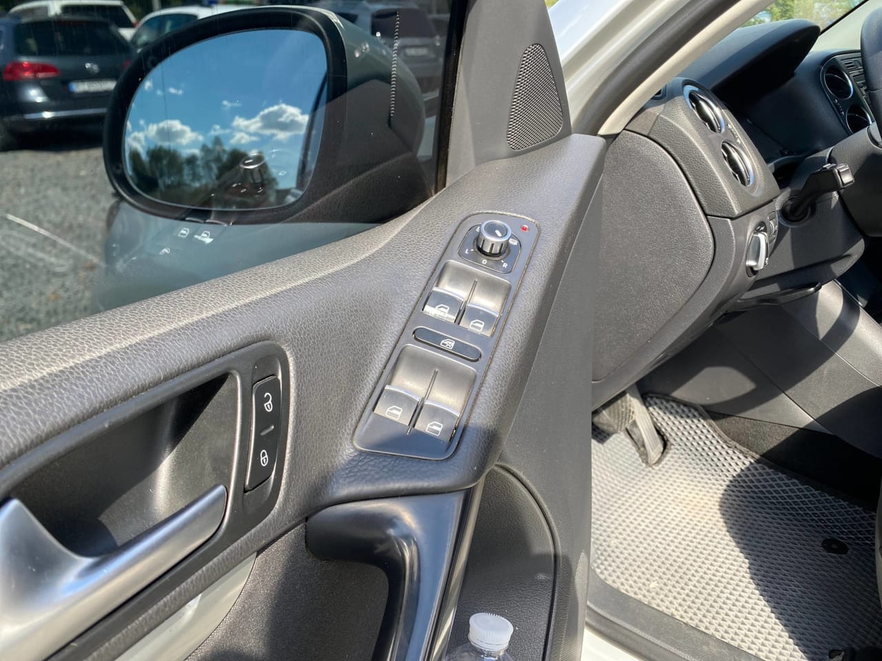 Volkswagen Tiguan 7