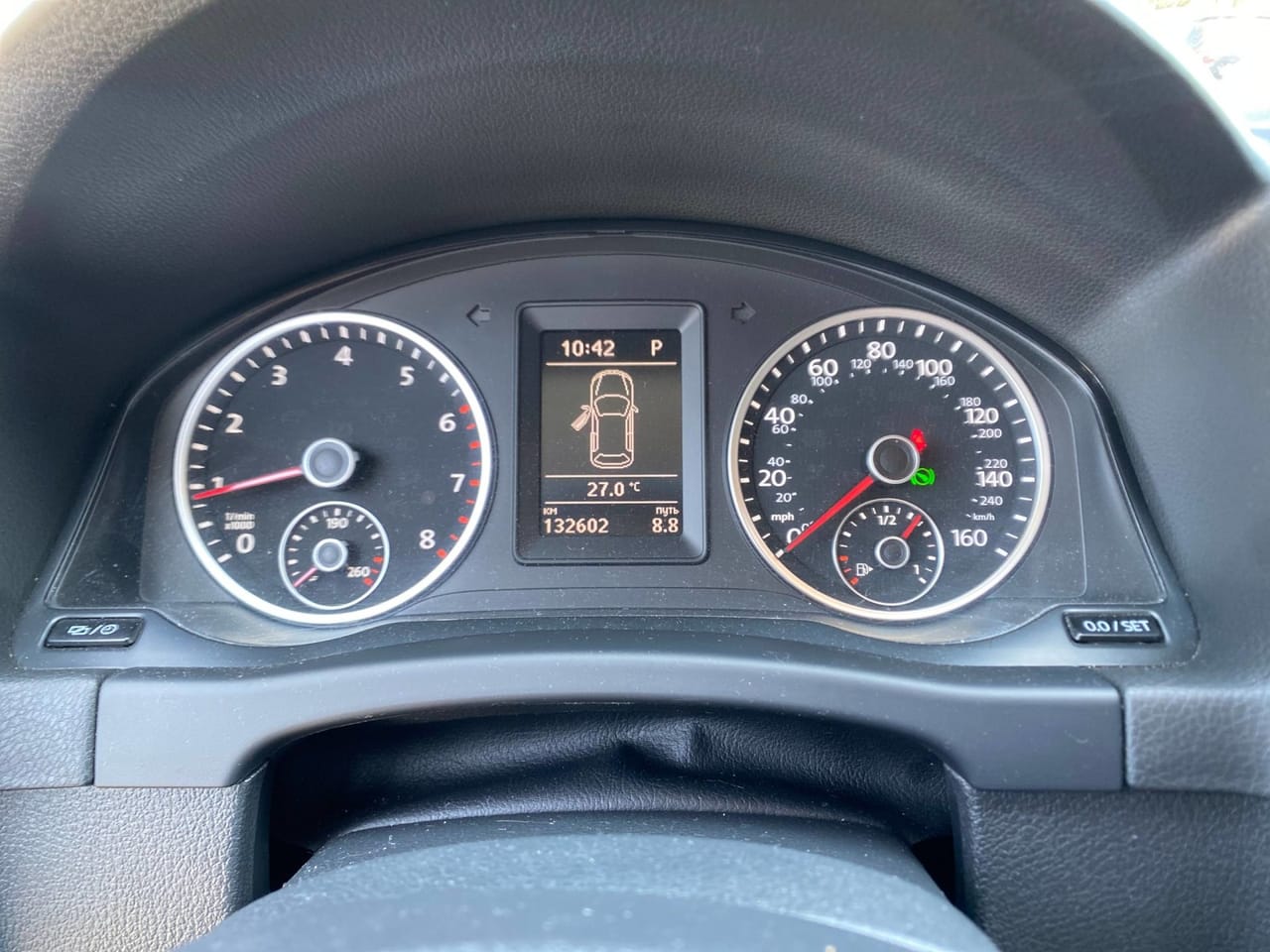 Volkswagen Tiguan 9