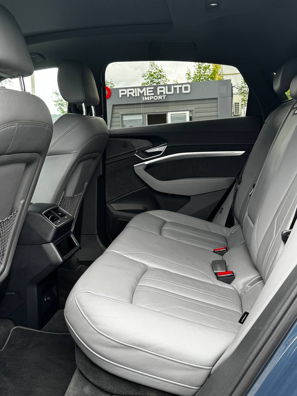 Audi E-Tron Sportback 7