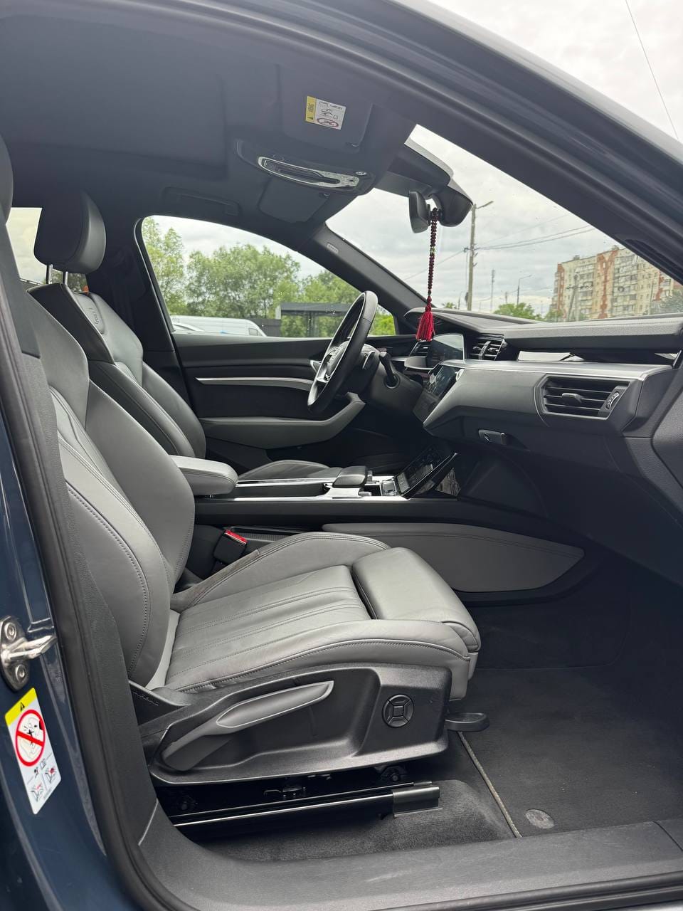 Audi E-Tron Sportback 12